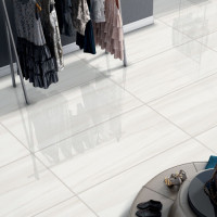 Classic Carara (Polished) 24x24