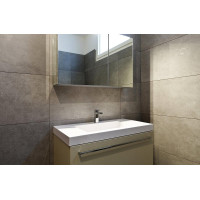 Royale 30" W x 30"H x 5" D